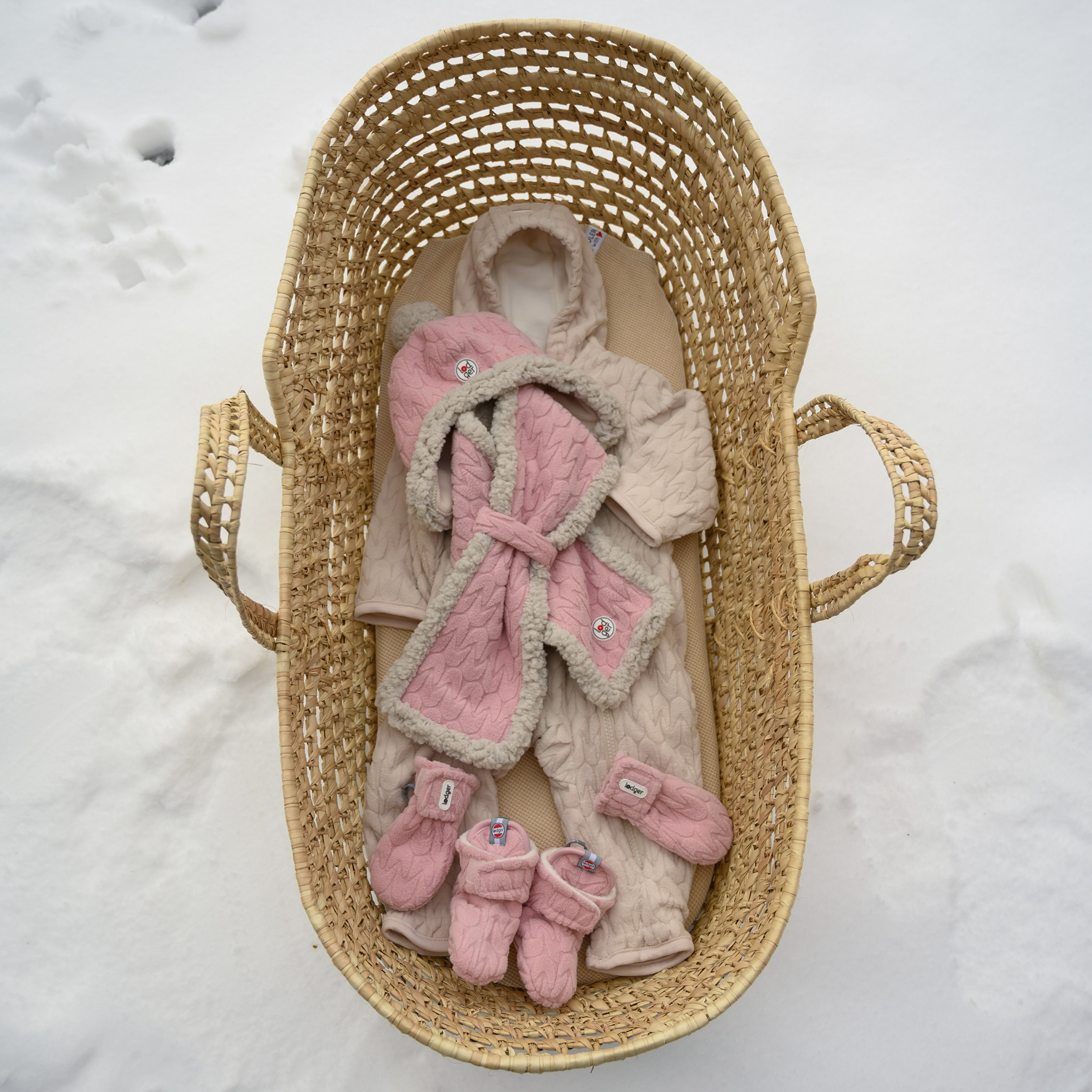 Comfortable And Warm Thumbless Baby Mittens 0 24m